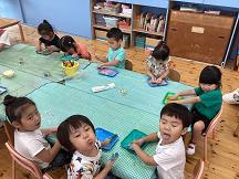 夏号　さくら組　小麦粉粘土遊び